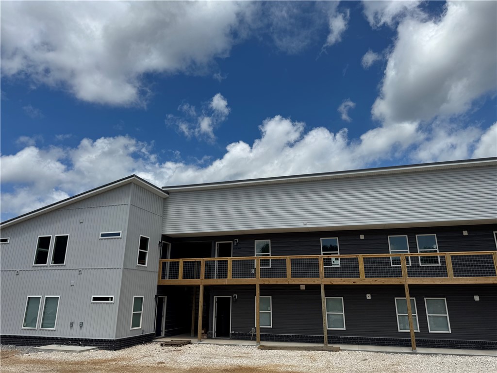 Photo 1 of 8 — 2301 N Center, Fayetteville, AR 72701