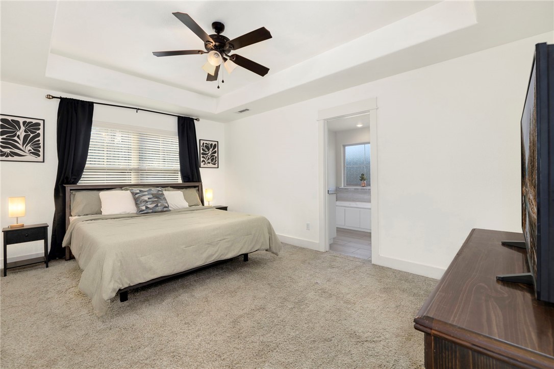 Creekwood Manor - Residential