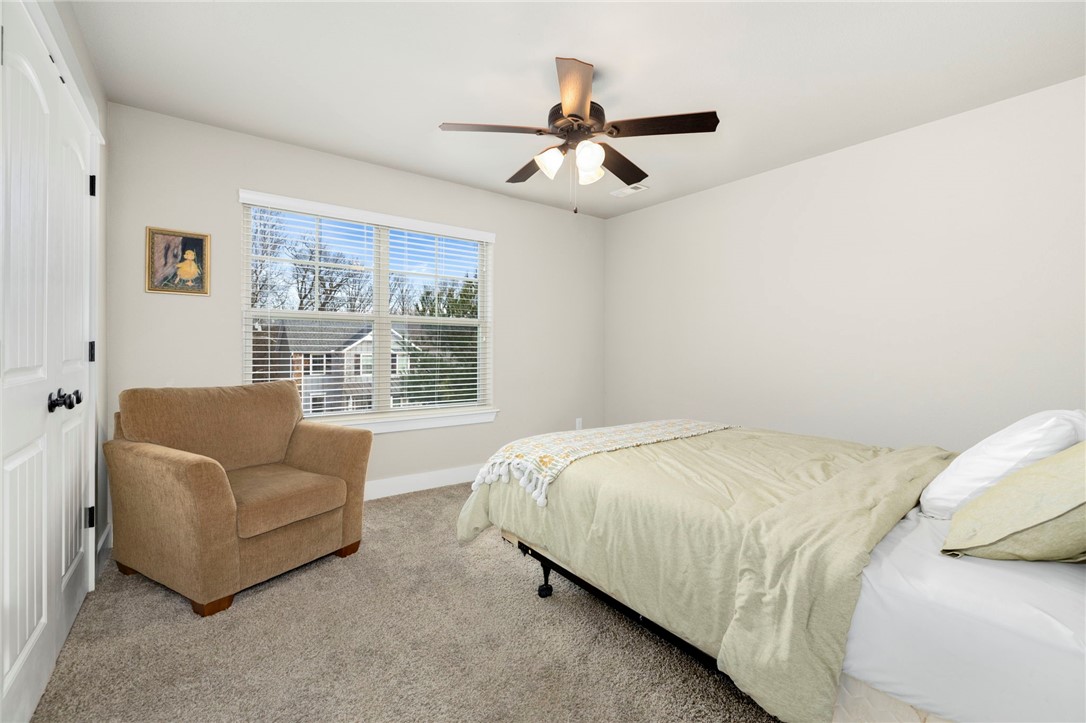 Creekwood Manor - Residential