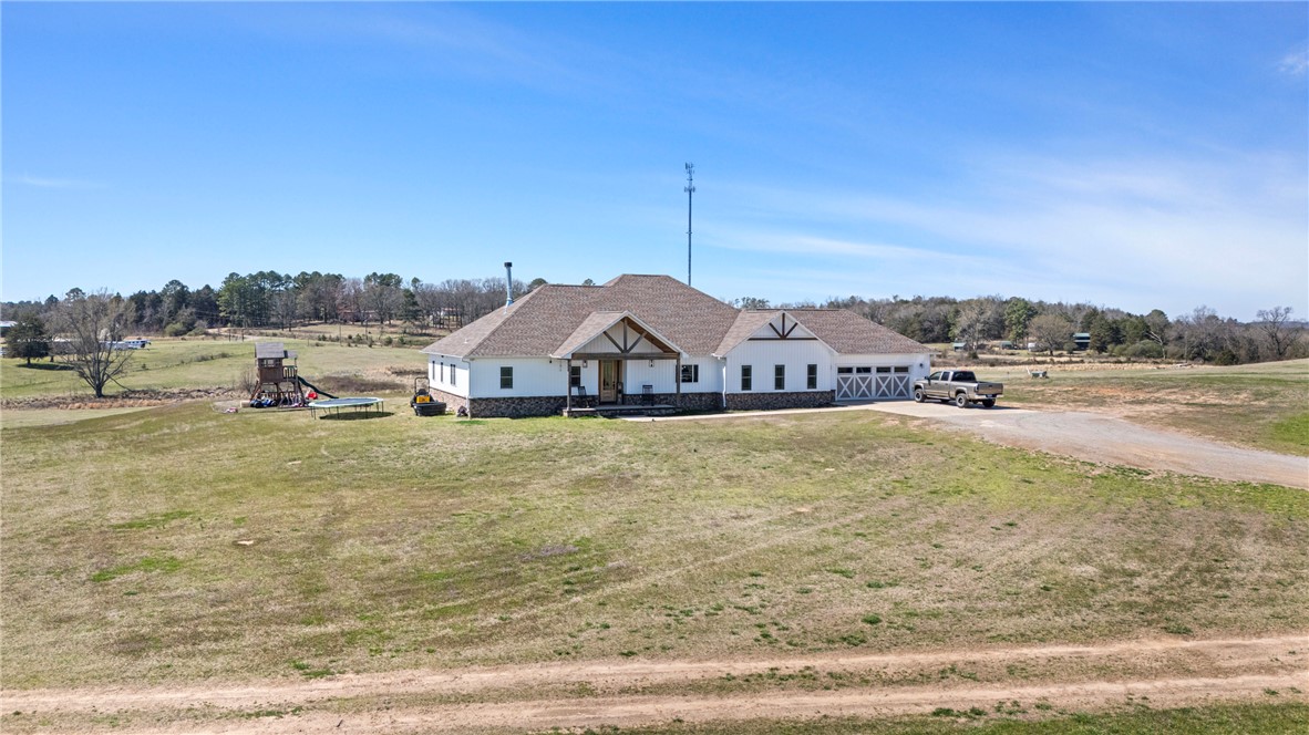 4503 Dogwood Lane