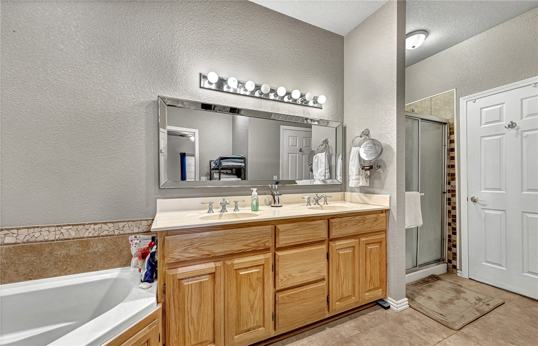 Loydon Oaks Add Gravette - Residential