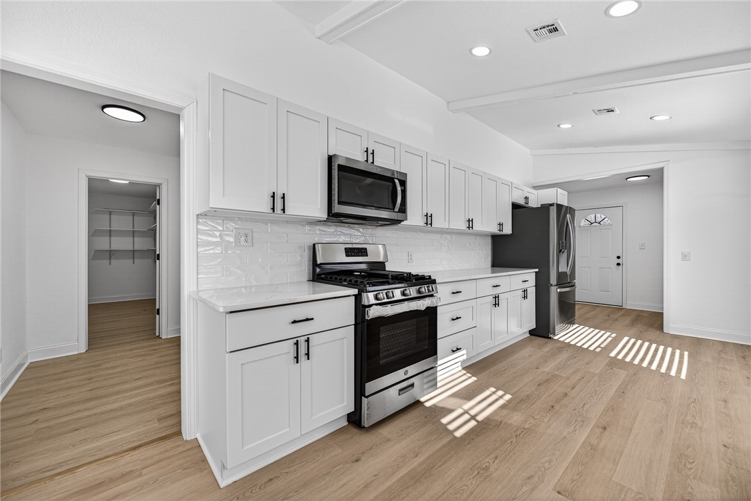 Hyland Park Rogers - Residential