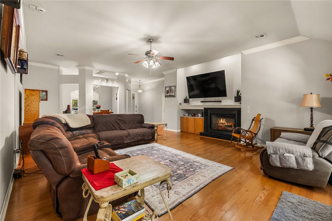 Primrose Sub Bvv - Residential