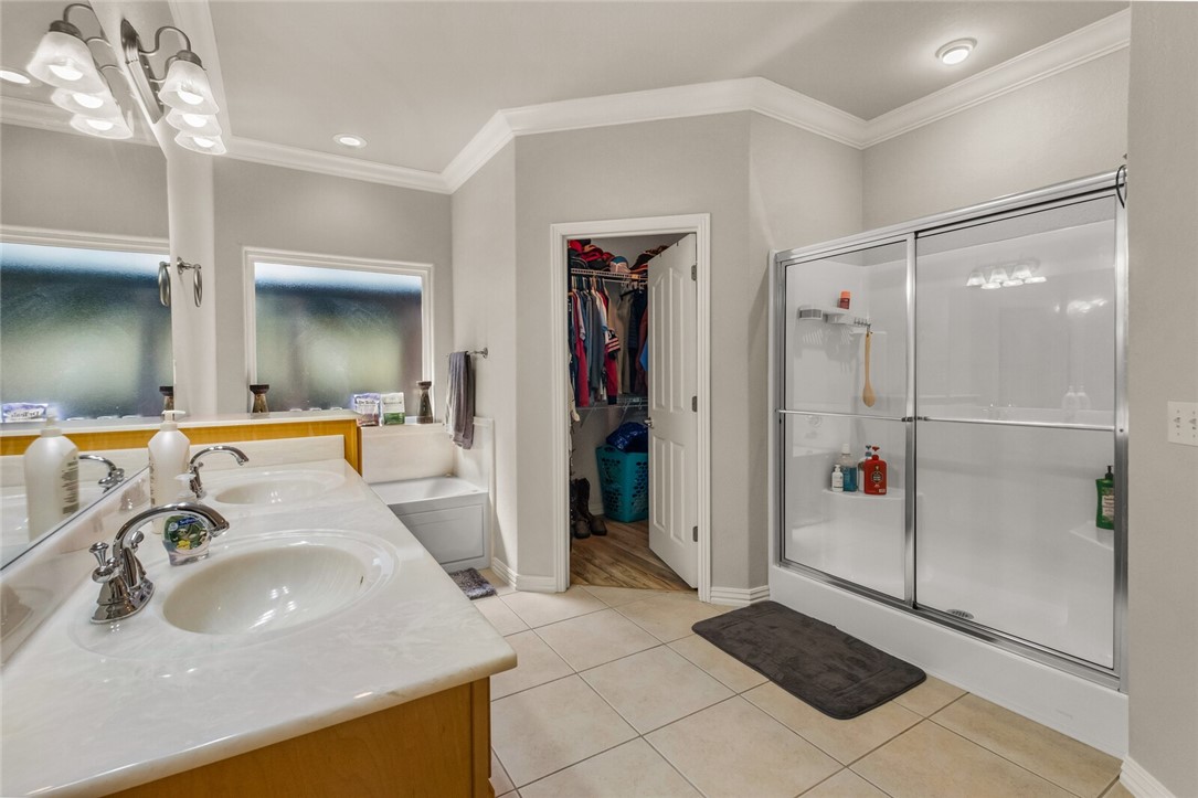 Primrose Sub Bvv - Residential