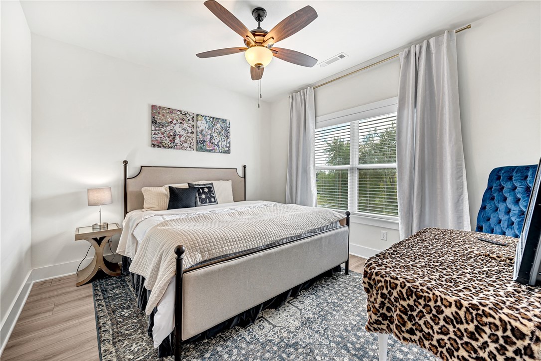 Hyde Park Cave Spgs - Residential