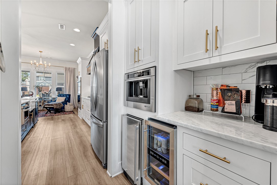 Hyde Park Cave Spgs - Residential