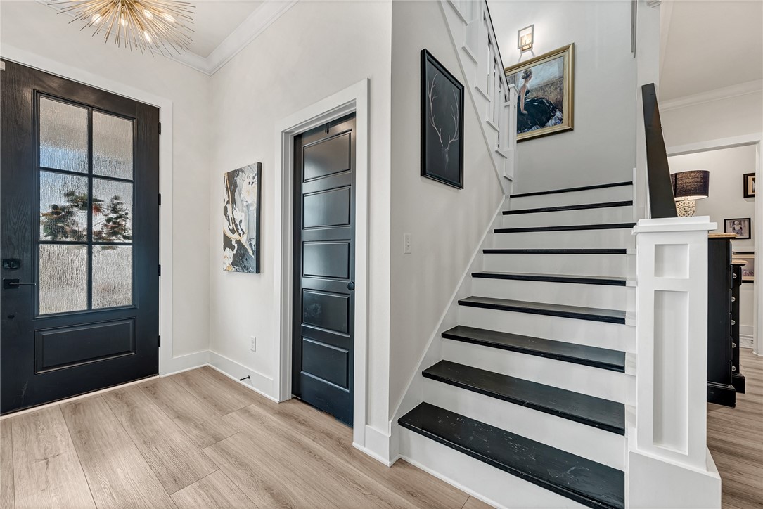 Hyde Park Cave Spgs - Residential