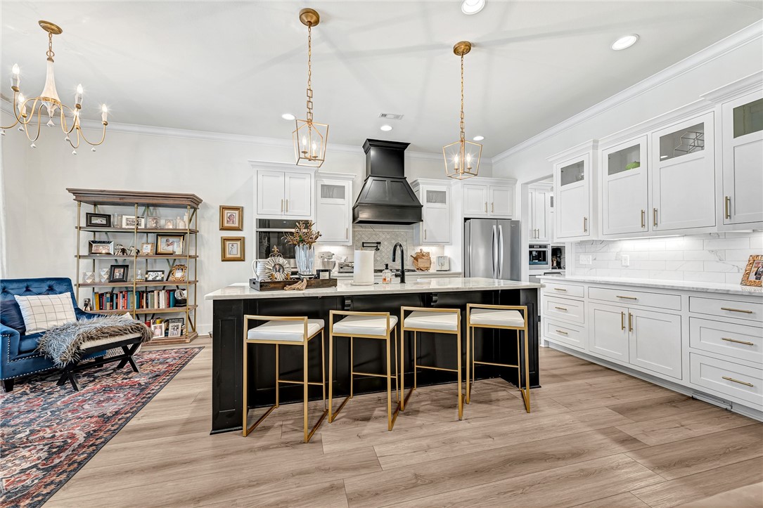 Hyde Park Cave Spgs - Residential