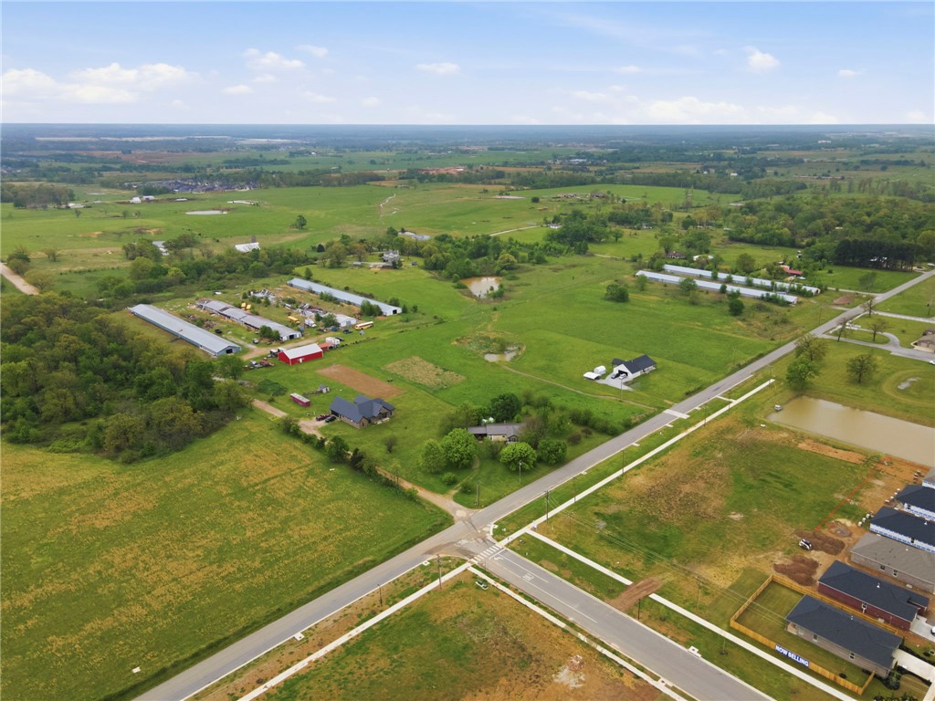 07-19-31-CENTERTON - Land