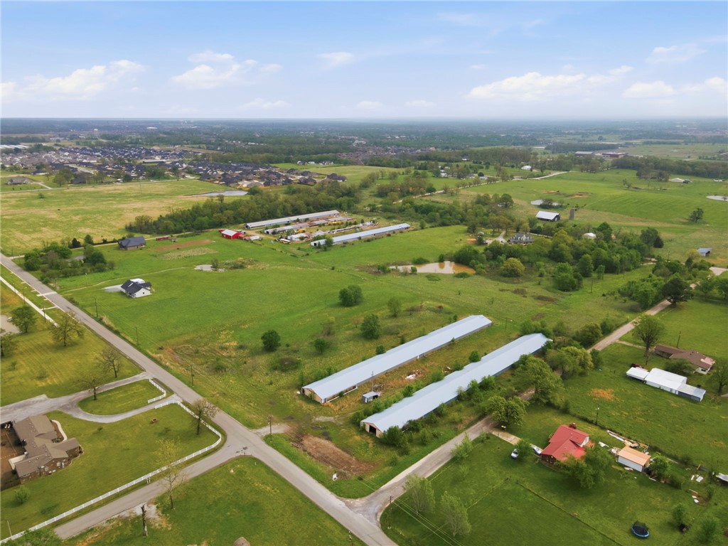 07-19-31-CENTERTON - Land