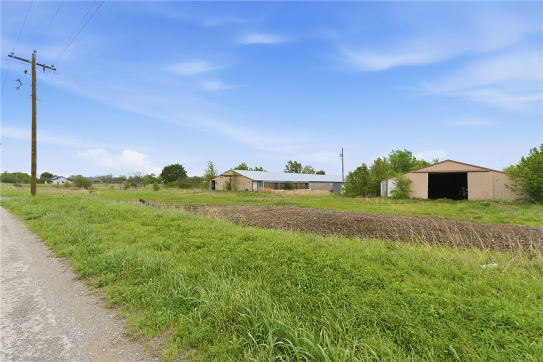 07-19-31-CENTERTON - Land