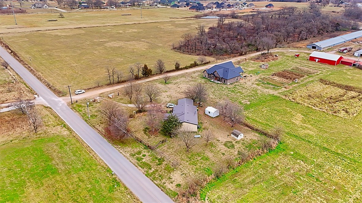 07-19-31-CENTERTON - Land