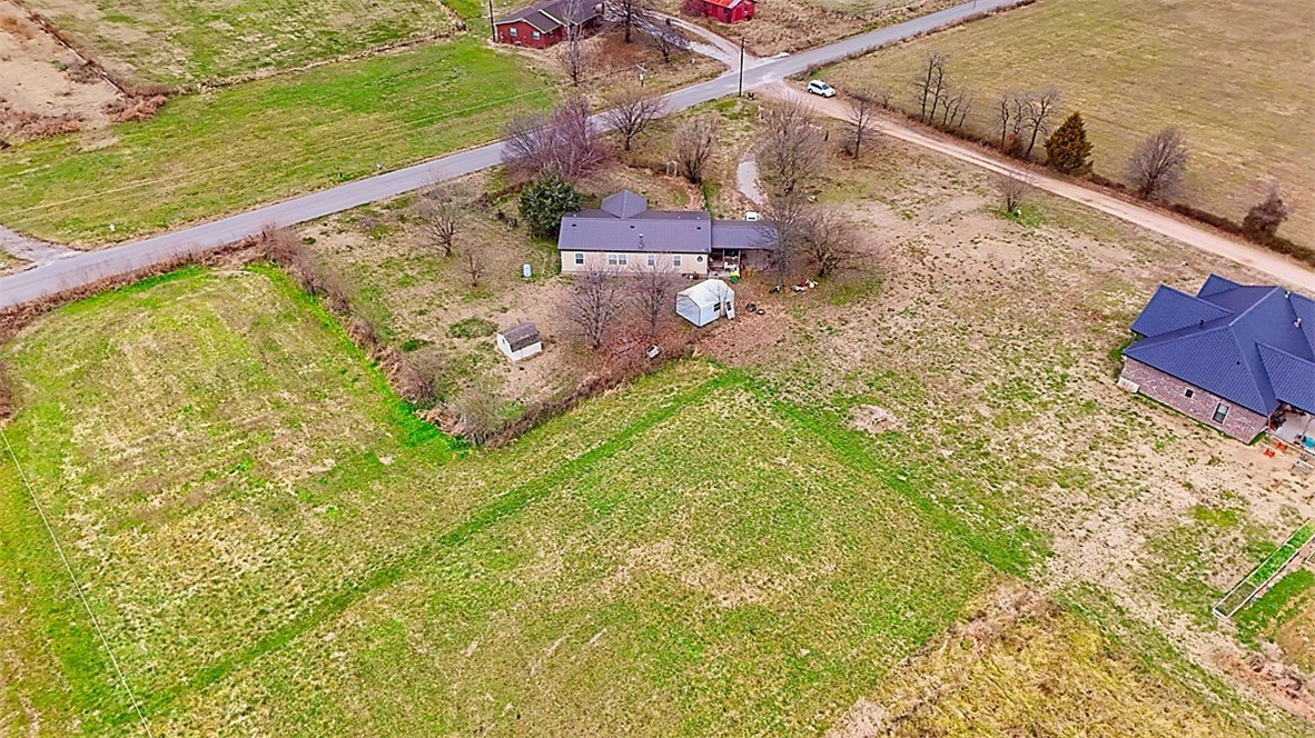 07-19-31-CENTERTON - Land