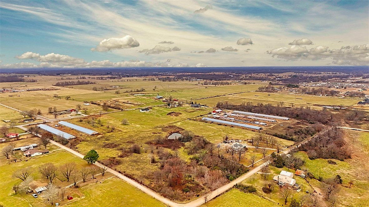 07-19-31-CENTERTON - Land