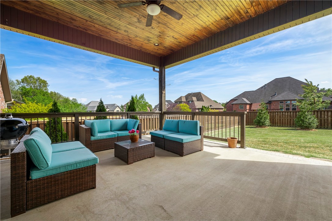 Oak Tree Centerton - Residential