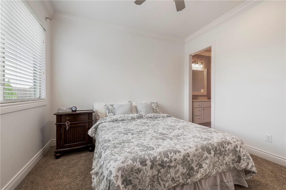 Oak Tree Centerton - Residential