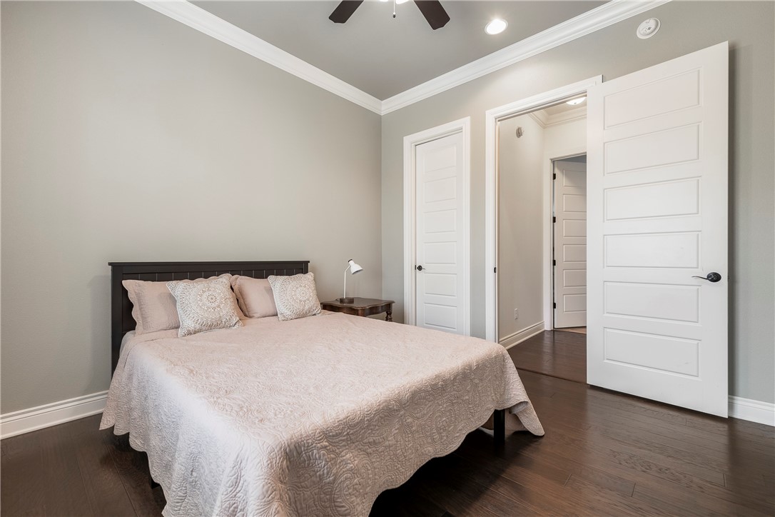 Oak Tree Centerton - Residential