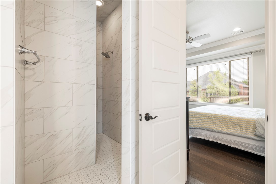 Oak Tree Centerton - Residential