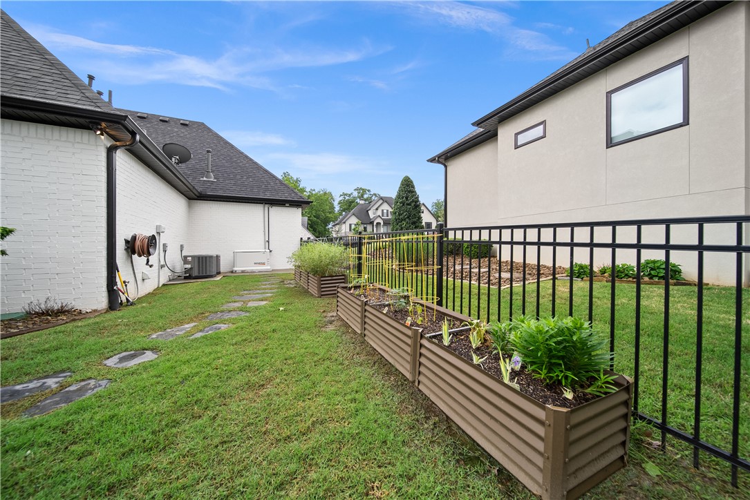 Shadow Valley - Residential