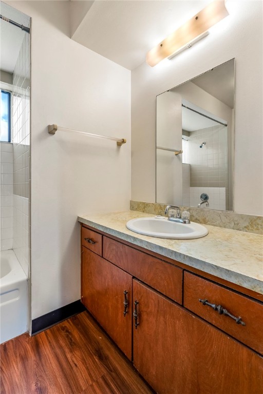 Sunset Estate 1st Add Rogers - Residential