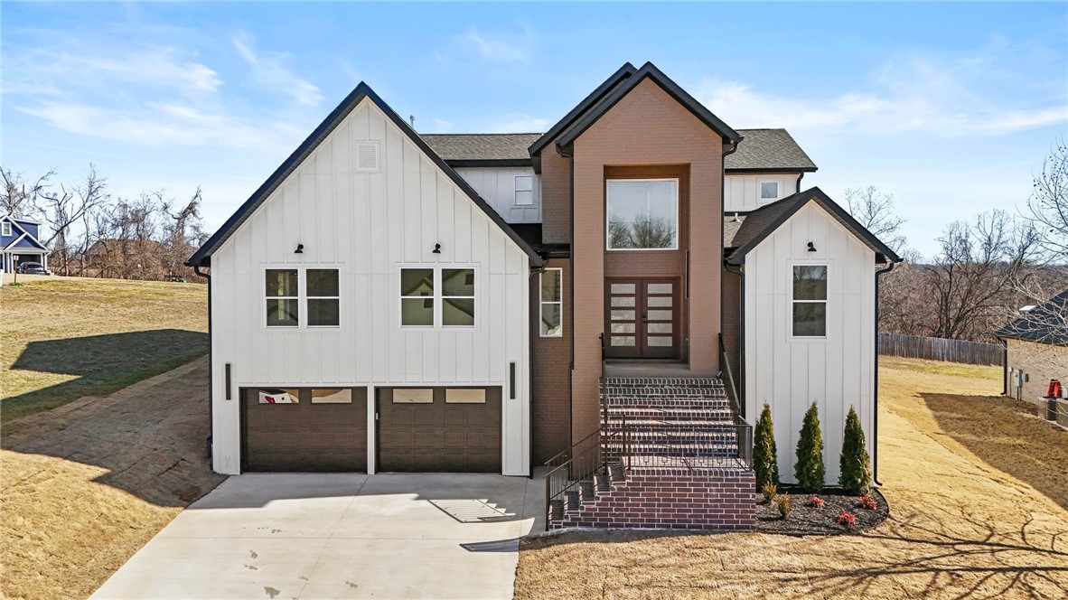 NEW INCENTIVE. GET AN AWESOME INTEREST RATE AS LOW AS 4.875% WITH BUILDER'S PREFERRED LENDER. JUST FOR A LIMITED TIME. TEXT OR CALL FOR MORE INFORMATION.
Welcome to your beautiful new house. With a modern but homey style, this house would create an amazing space for you and your family. With 3 bedrooms and 3 bathrooms and half, you will have enough room for all your special occasions. The house has granite countertops, a hidden pantry, waterproof wood plank laminate and modern light fixtures. It counts with a flex room for a gym, office, guest room. movie theater room or whatever your needs are. Open concept, high ceilings and top to bottom windows are few of this house features. Don't miss the opportunity to get the right house in the perfect spot.