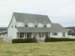 One of the most spectacular views in Boone County! Gorgeous 4 BR, 3 BA home on 40 acres. Private setting. Nice Liv/Din Rm overlooking the surrounding mtns & valleys. Covered wrap-around porch. Mstr. BR on main level. Pretty kitchen. Formal Din Rm. 2 h/c units & gas log fireplace. Pergo floors. Vaulted ceilings. Pantry. New carpet being installed in Mstr. BR, hall & Liv. Rm.
