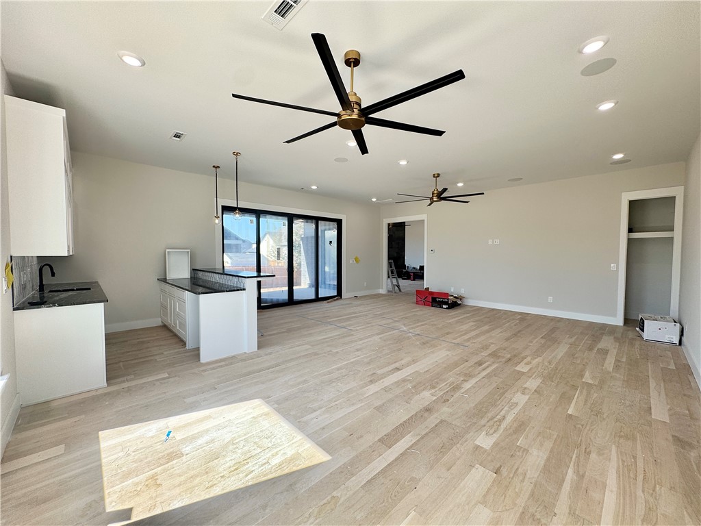 Scissortail - Residential