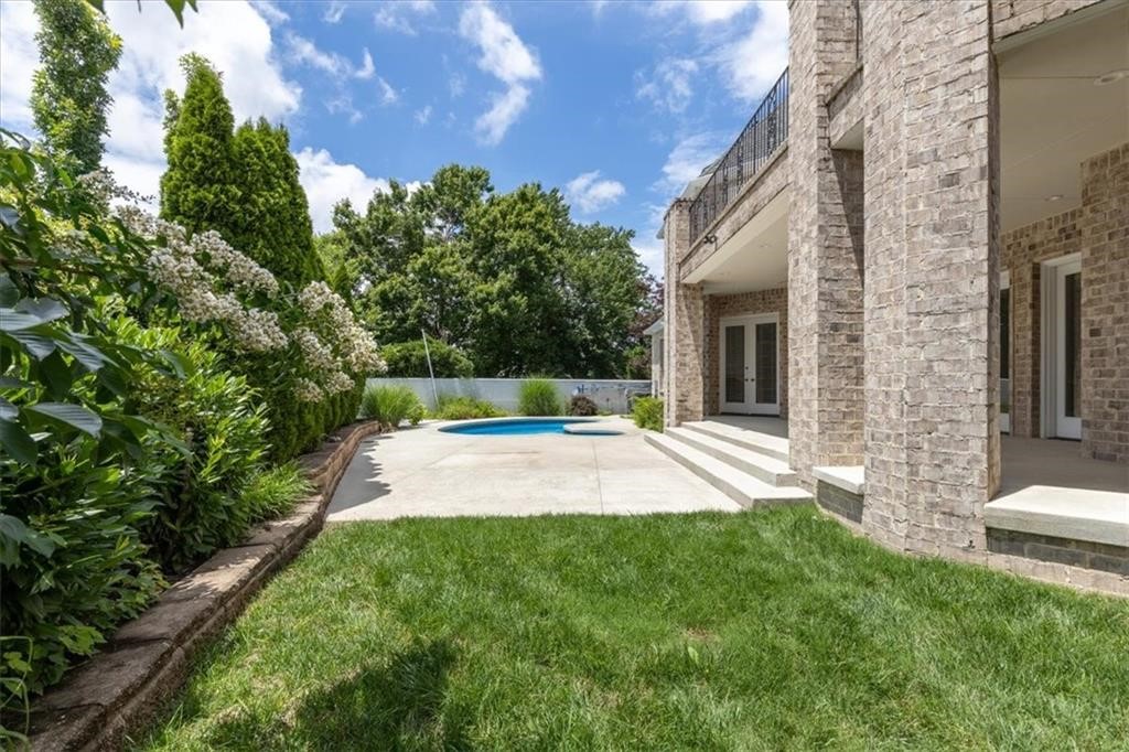 Pinnacle - Residential