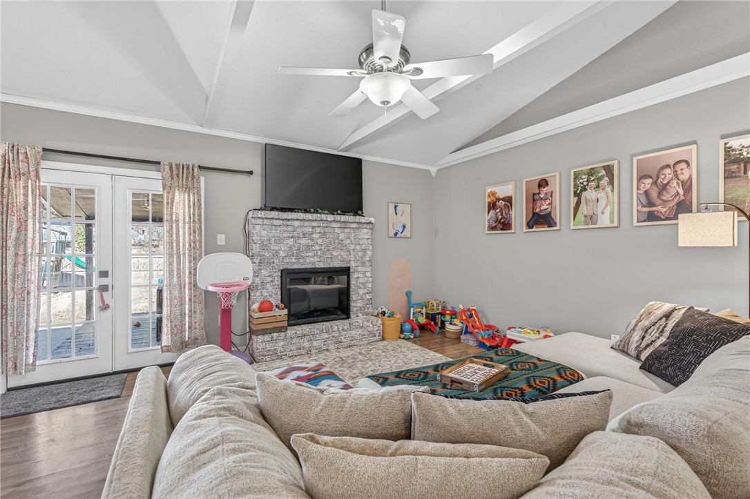 Village Harbor - Residential