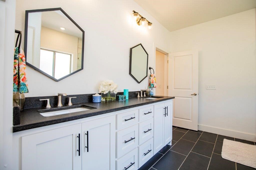 Shadow Valley Ph 8 Rogers - Residential