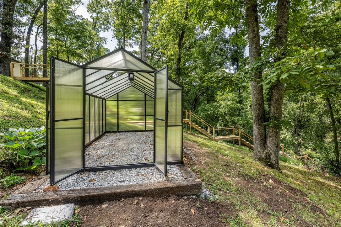 Altons Brush Creek Hls Rogers - Residential