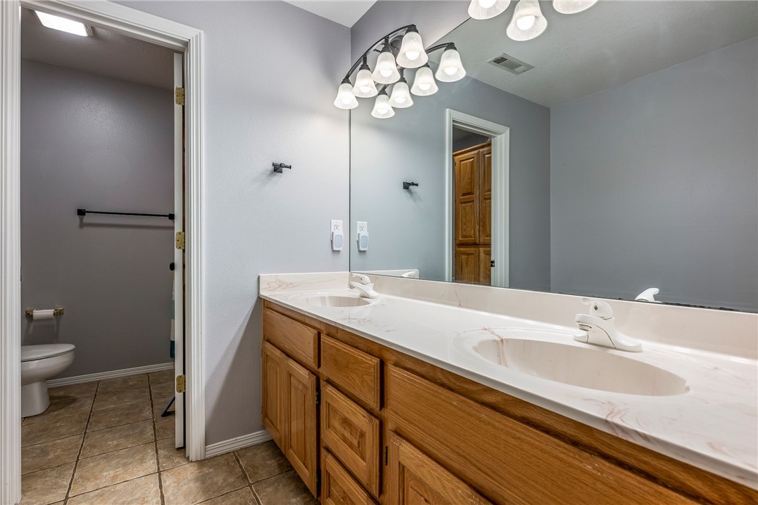 Altons Brush Creek Hls Rogers - Residential