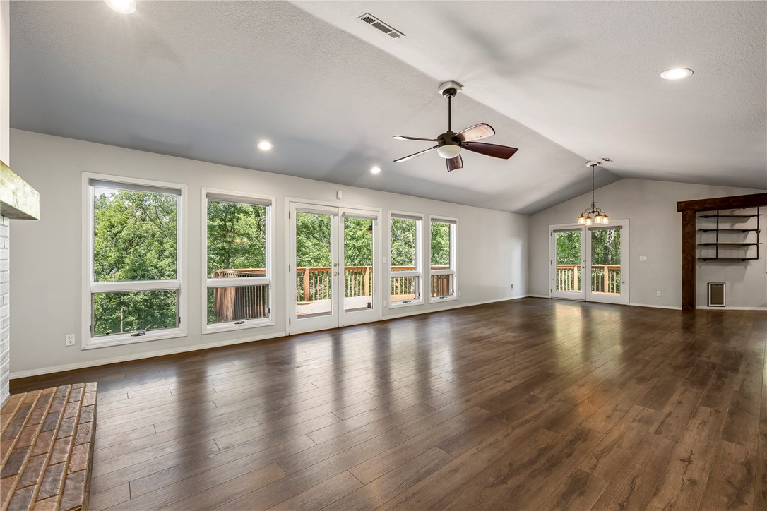 Altons Brush Creek Hls Rogers - Residential