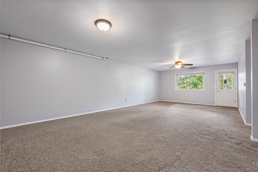 Altons Brush Creek Hls Rogers - Residential