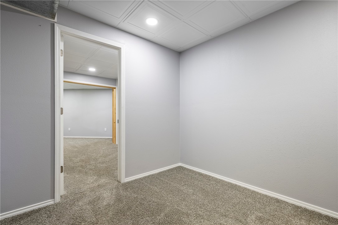 Altons Brush Creek Hls Rogers - Residential