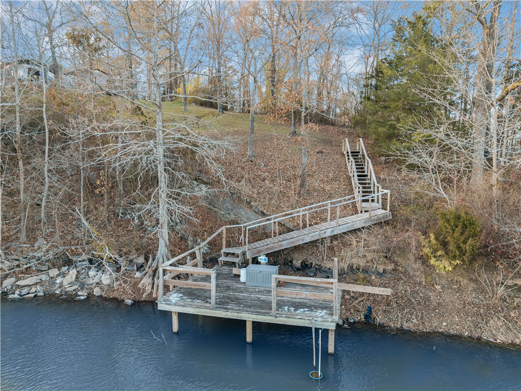 Satterfield Point - Land