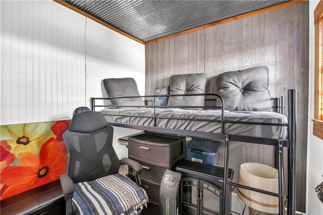 Satterfield Point - Land