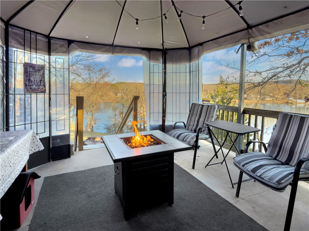 Satterfield Point - Land