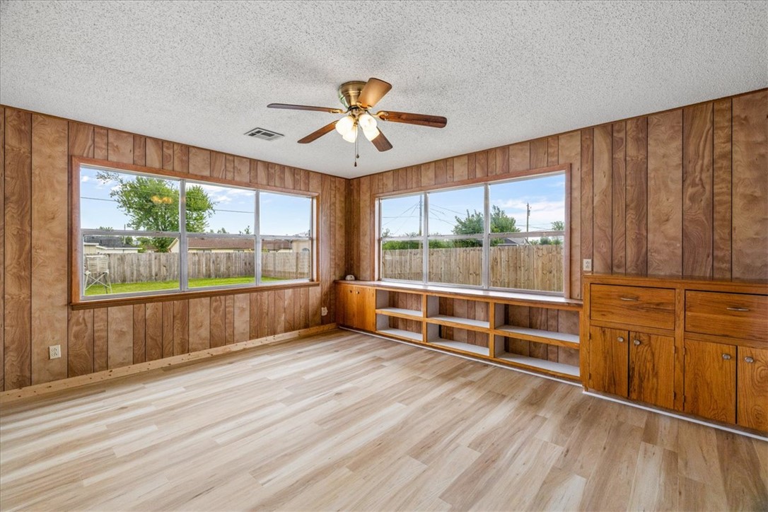 Larimore & Garner 3rd Add Rogers - Residential