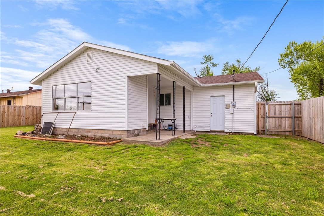 Larimore & Garner 3rd Add Rogers - Residential