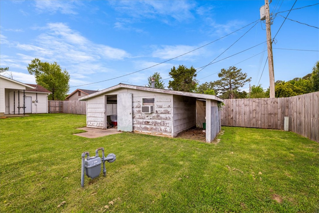 Larimore & Garner 3rd Add Rogers - Residential