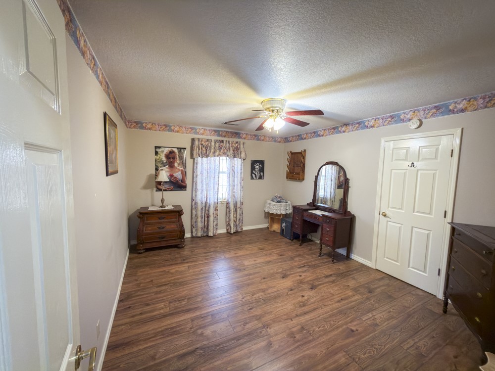 13-15-33 - Residential