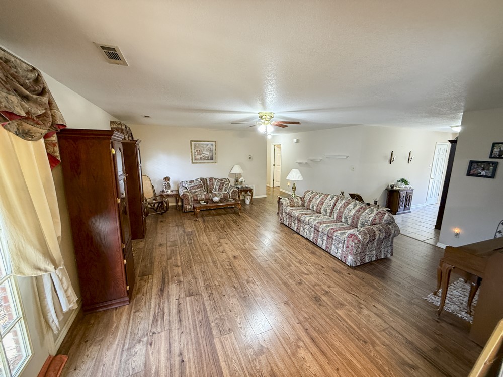 13-15-33 - Residential