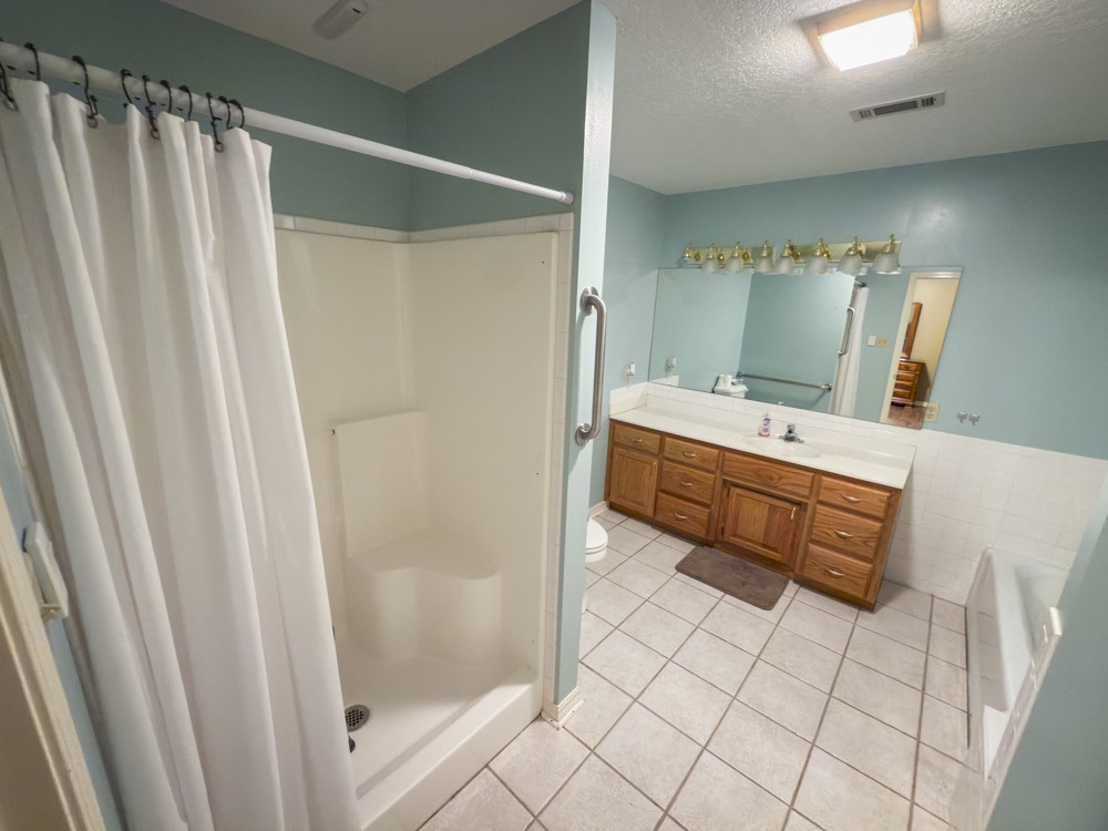 13-15-33 - Residential