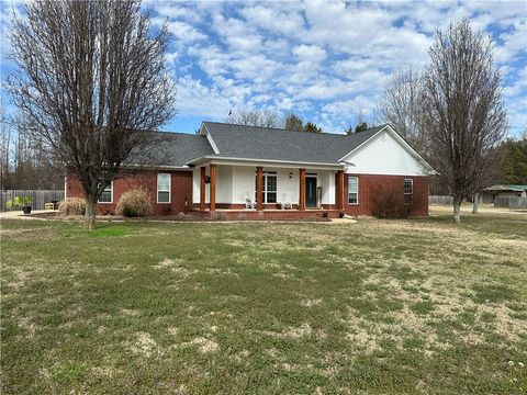 Photo of 40 Daniel Drive, Conway, AR 72032 (MLS # 1336766)