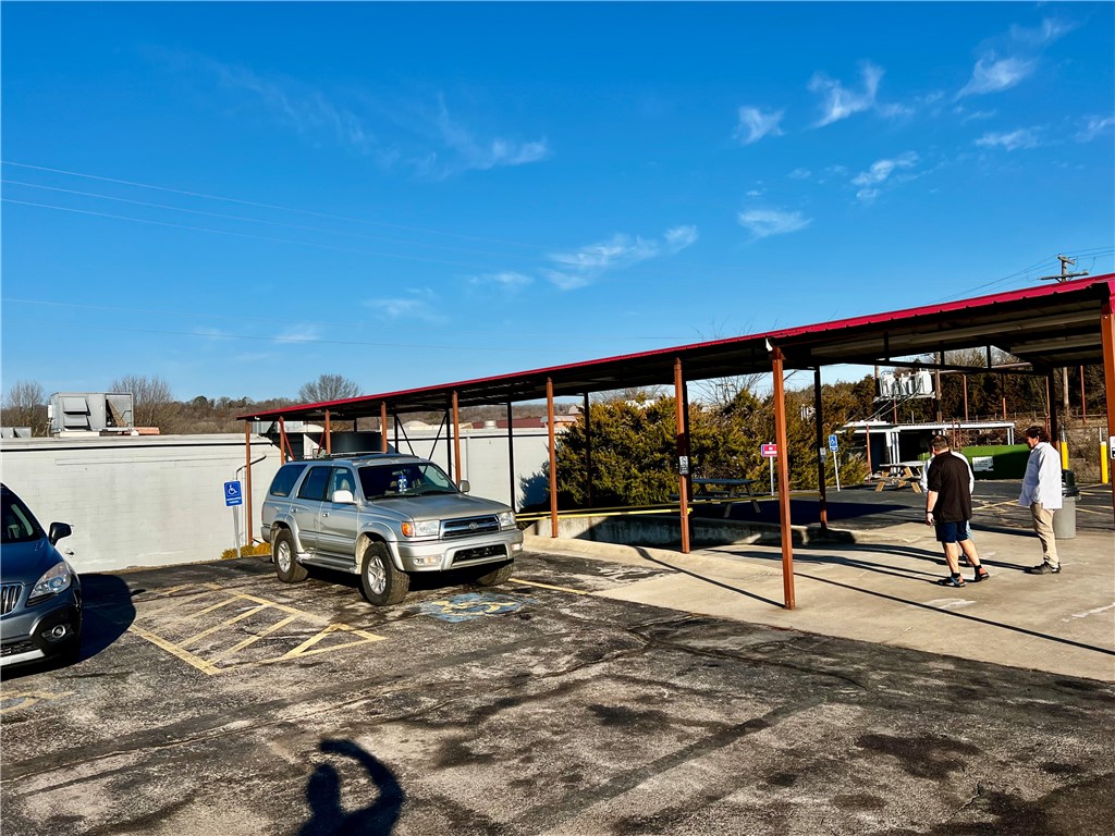 Fayetteville Outlots - Commercial Lease