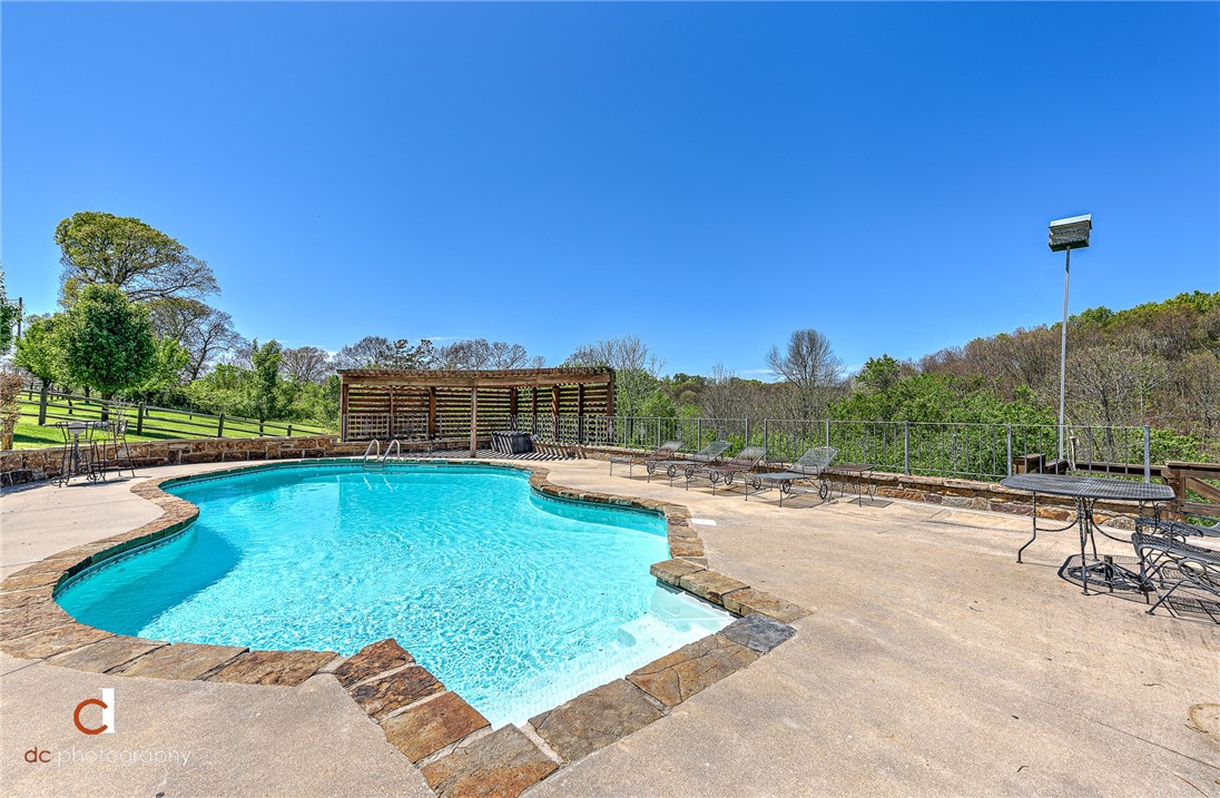 River Oaks - Residential