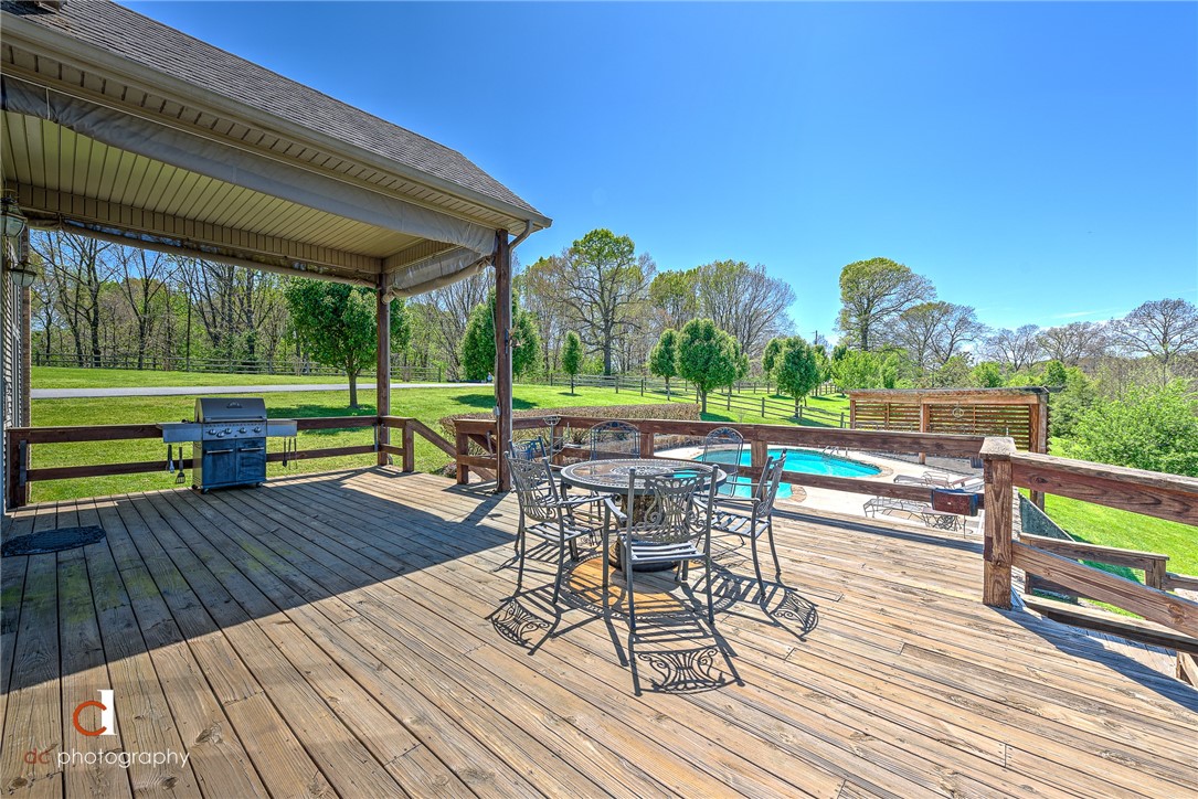 River Oaks - Residential