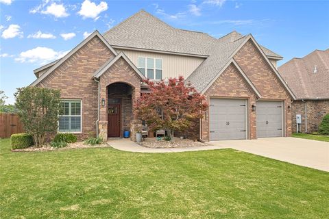 Photo of 1900 SW Hayfield Avenue, Bentonville, AR 72713 (MLS # 1347971)