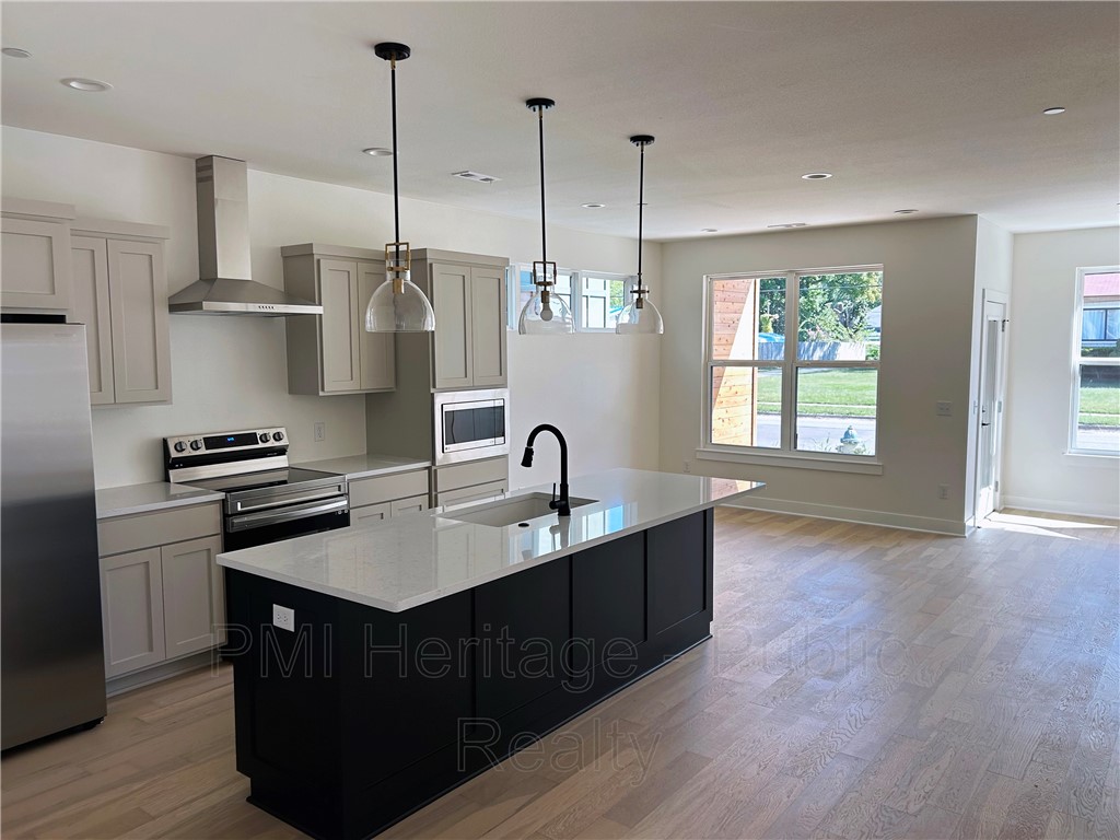 N/A - Residential Lease